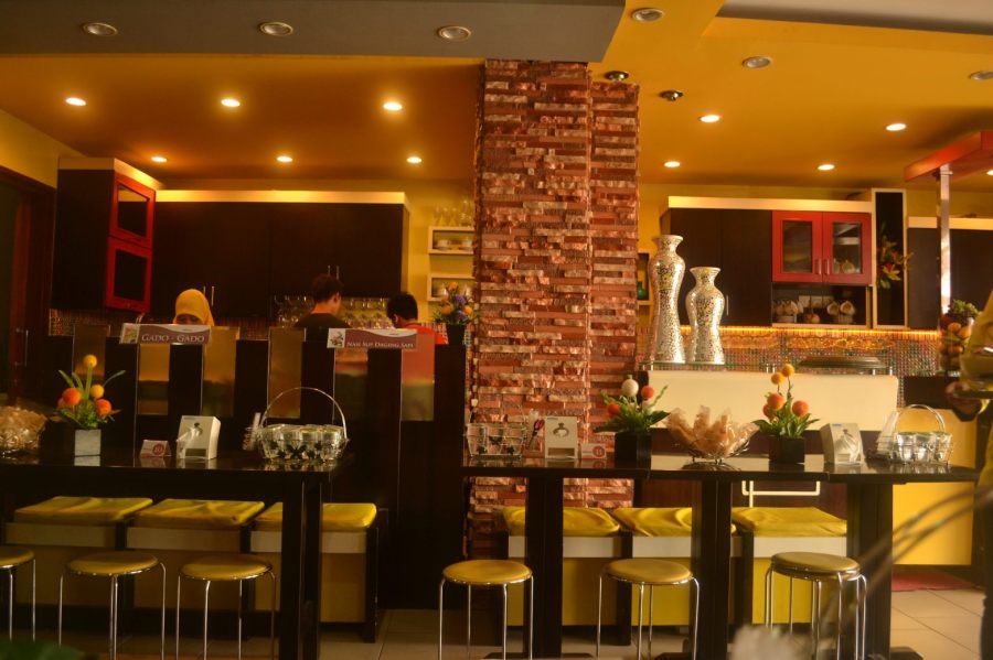 nuansa kuning durian yang mendominasi