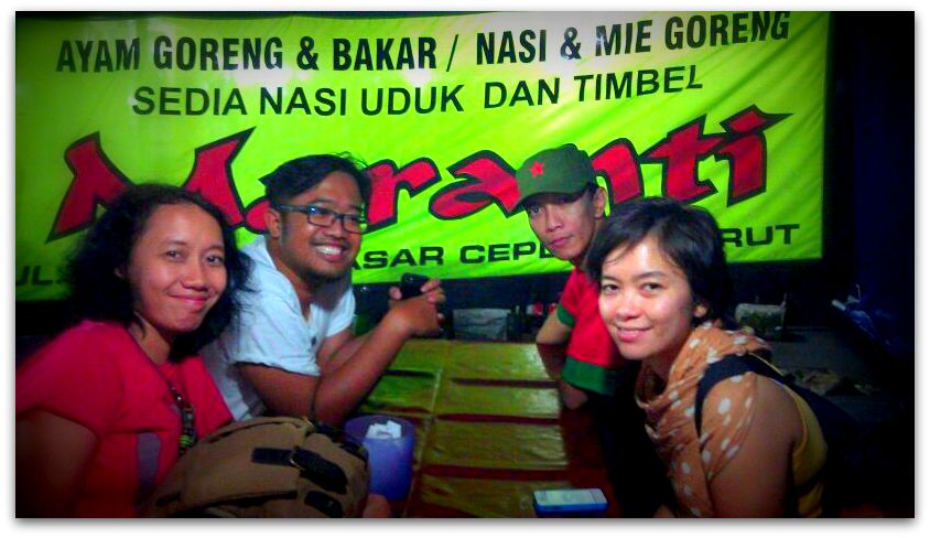 sebenarnya kami makan soto