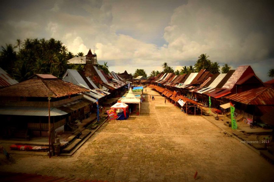 pemandangan tepat lurus dari tingkap atas