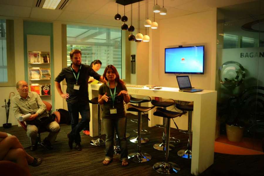 dijelaskan tentang skyscanner di area rekreasi 