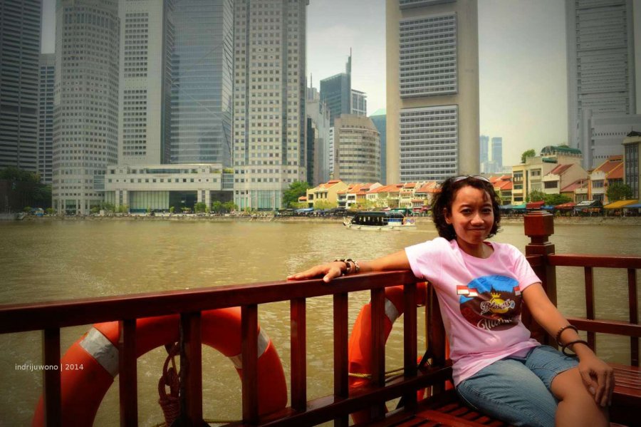 di belakang yang terbuka, bisa berfoto