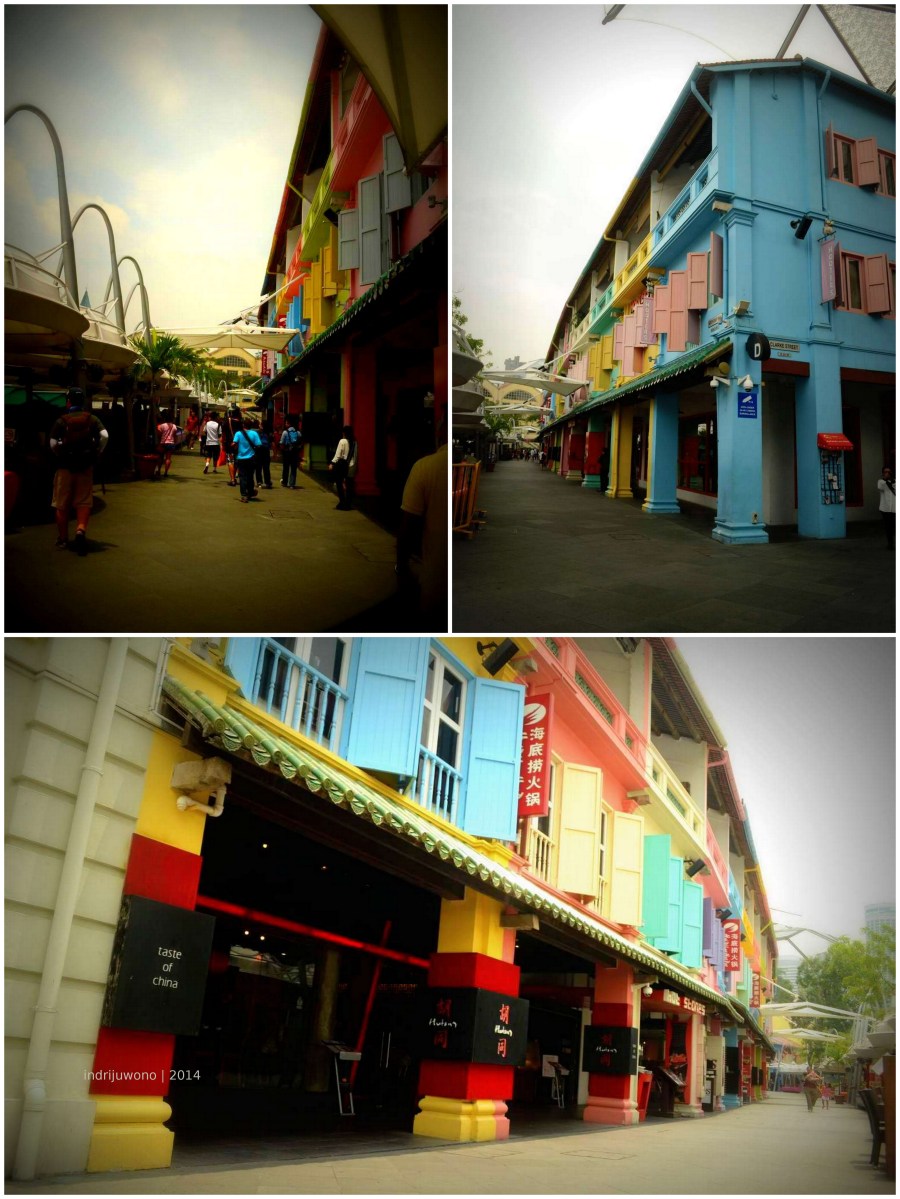 bangunan sepanjang clarke quay berwarna-warni