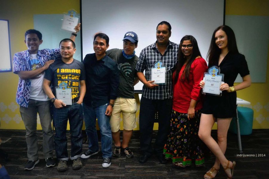 pemenang asia pasific: ariev (indonesia, hyee (thailand), lantau (filipina), lee (korea) travel & beyond (singapore), brooke (australia)