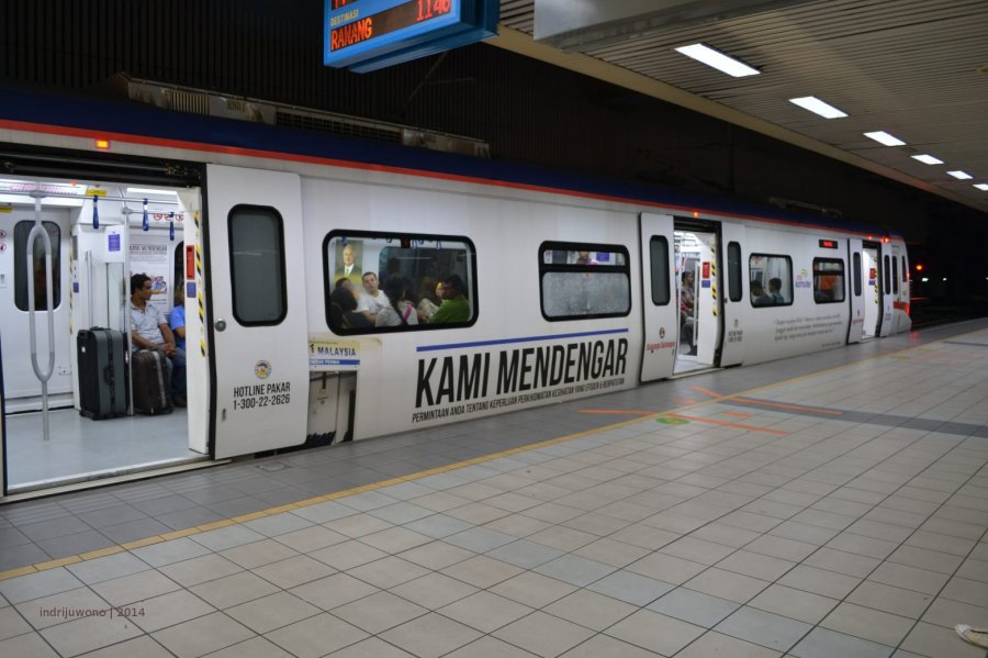 komuter : kami mendengar