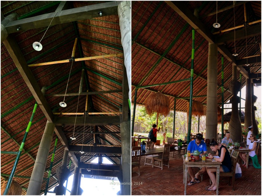 langit-langit tinggi untuk sirkulasi udara yang nyaman