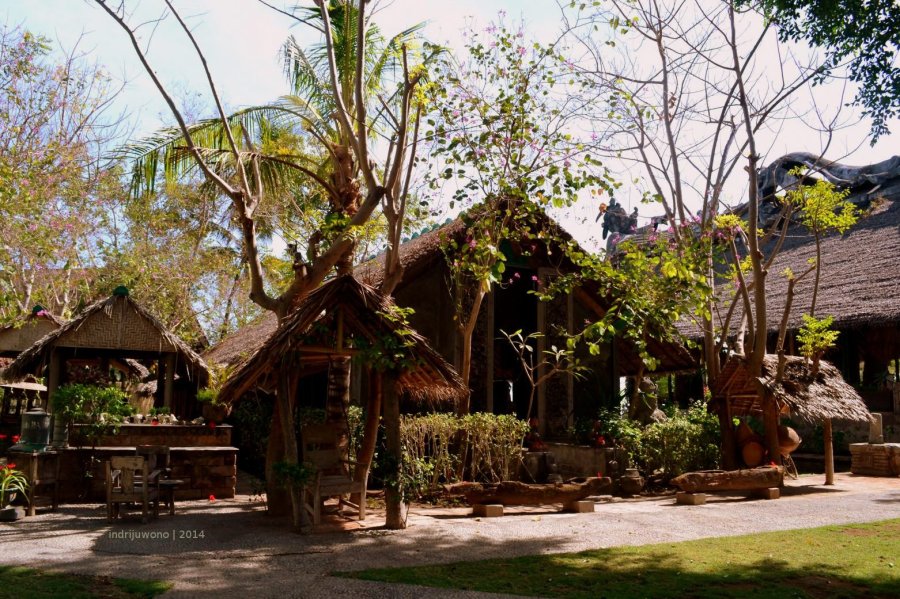 Loro Jonggrang Bar & Pasar Malam