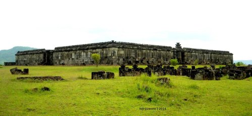 pagar keliling bagian pendopo