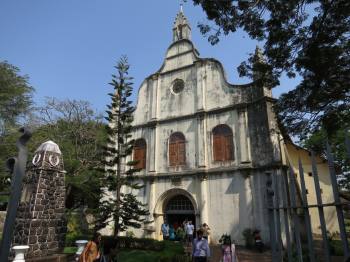 130203-Travel-Day-915-3-St.-Francis-Church-in-Kochi-Kerala-India