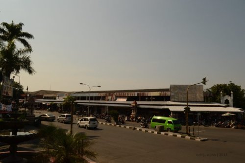 pasar johar di kejauhan