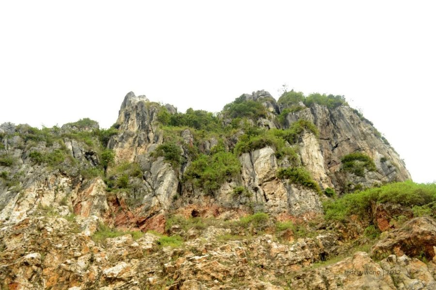 tebing-karst-citatah