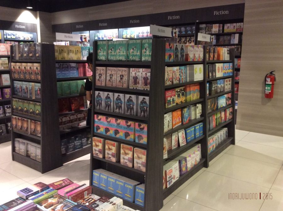 deretan cuku di Fiction Chamber