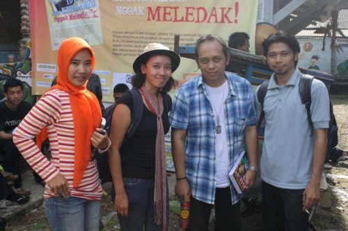 Dai Bonjer, aku, Daniel Mahendra, dan Koelit Ketjil di peluncuran bundel BSR