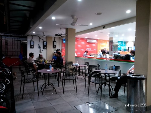 asyik buat nongkrong-nongkrong gaul