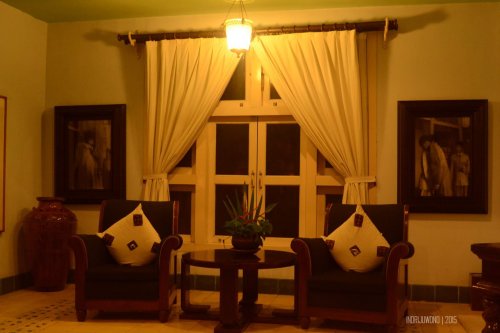 kamar sang fajar : ruang duduk