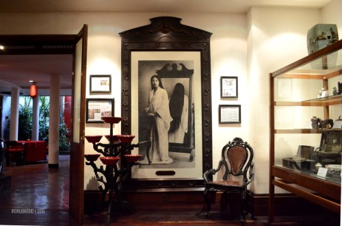 lukisan putri oei hui lan