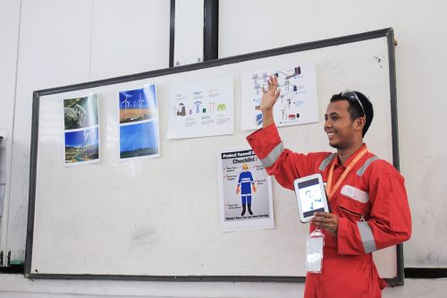 kak arwin menerangkan tentang keselamatan kerja