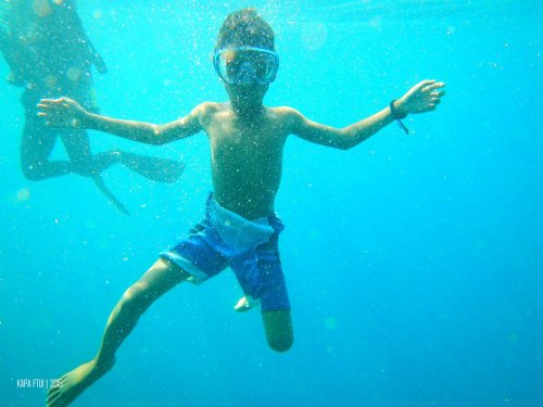 38-mandeh-sumatera-barat-dive-under-water