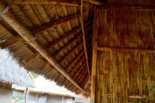 8-sembalun-lawang-desa-adat-beleq-blek-atap-rumah
