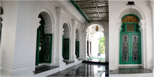 14-jembatan-ampera-pintu-masjid-agung-palembang