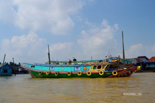 3-musi-palembang-kapal-kayu-sewaan