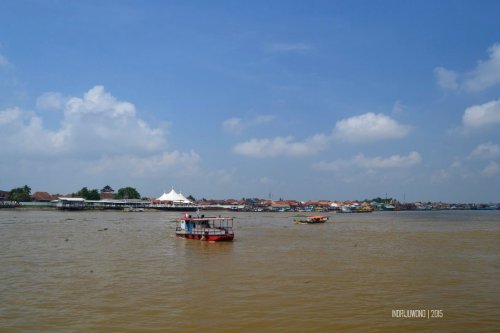 5-jembatan-ampera-sungai-musi-palembang