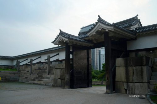 14-osaka-castle-ota-gate-inner-courtyard
