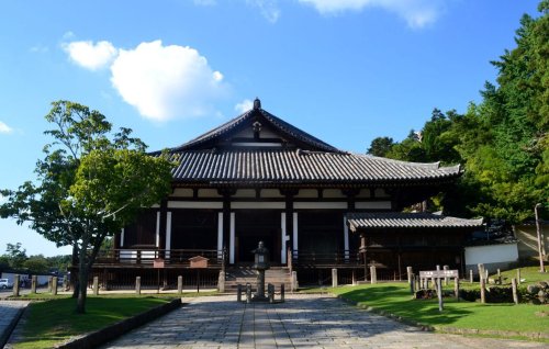 61-nara-japan-todaiji-temple-sangatsudo-hall