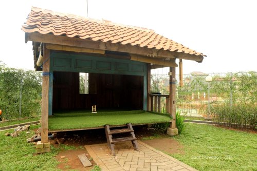 15-orange-resto-bogor-halaman