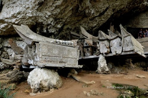 17-toraja-kete-kesu-makam