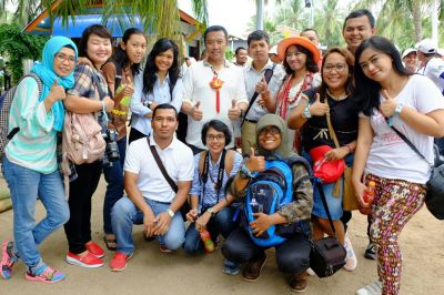 rombongan blogger bersama Menteri Pemuda dan Olah Raga Imam Nahrowi