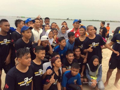 habis ketemu perahu naga ramai-ramai foto dengan pak menteri