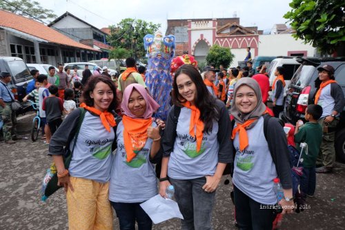 35-garut-trauma-healing-pasca-banjir-ine-febriyanti-ghaniyya-dika-putri-indri-juwono