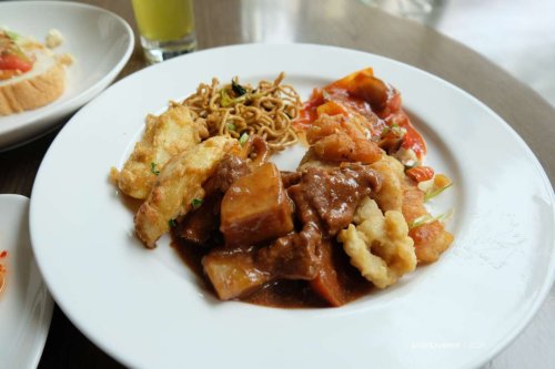 23-morrissey-hotel-menteng-jakarta