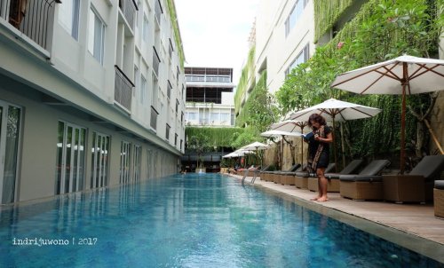 14-the-one-legian-hotel-bali-romeo-pool